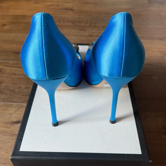 GUCCI-AUTHENTIC (NWT) Blue Satin Heels - Picture 14 of 15